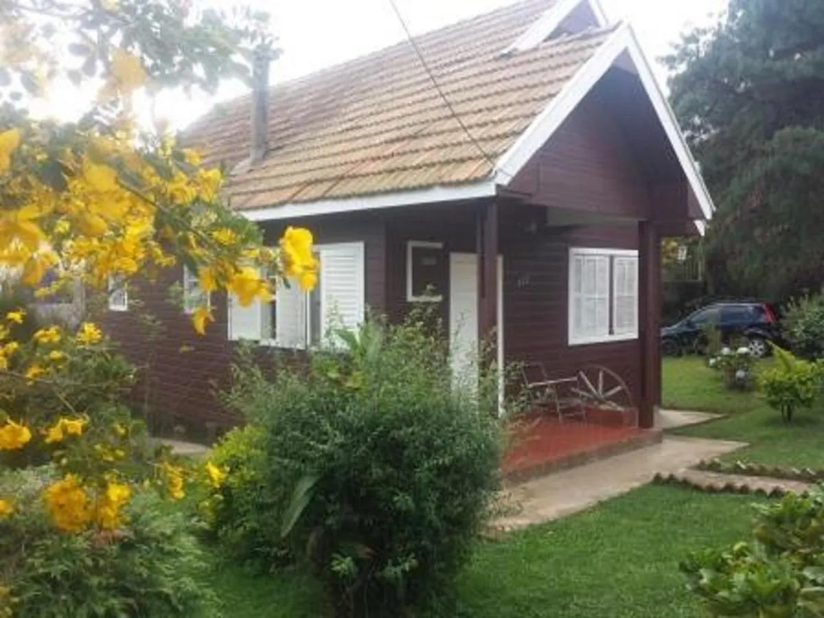 Chale De Madeira Holiday home Campos do Jordao 0*,