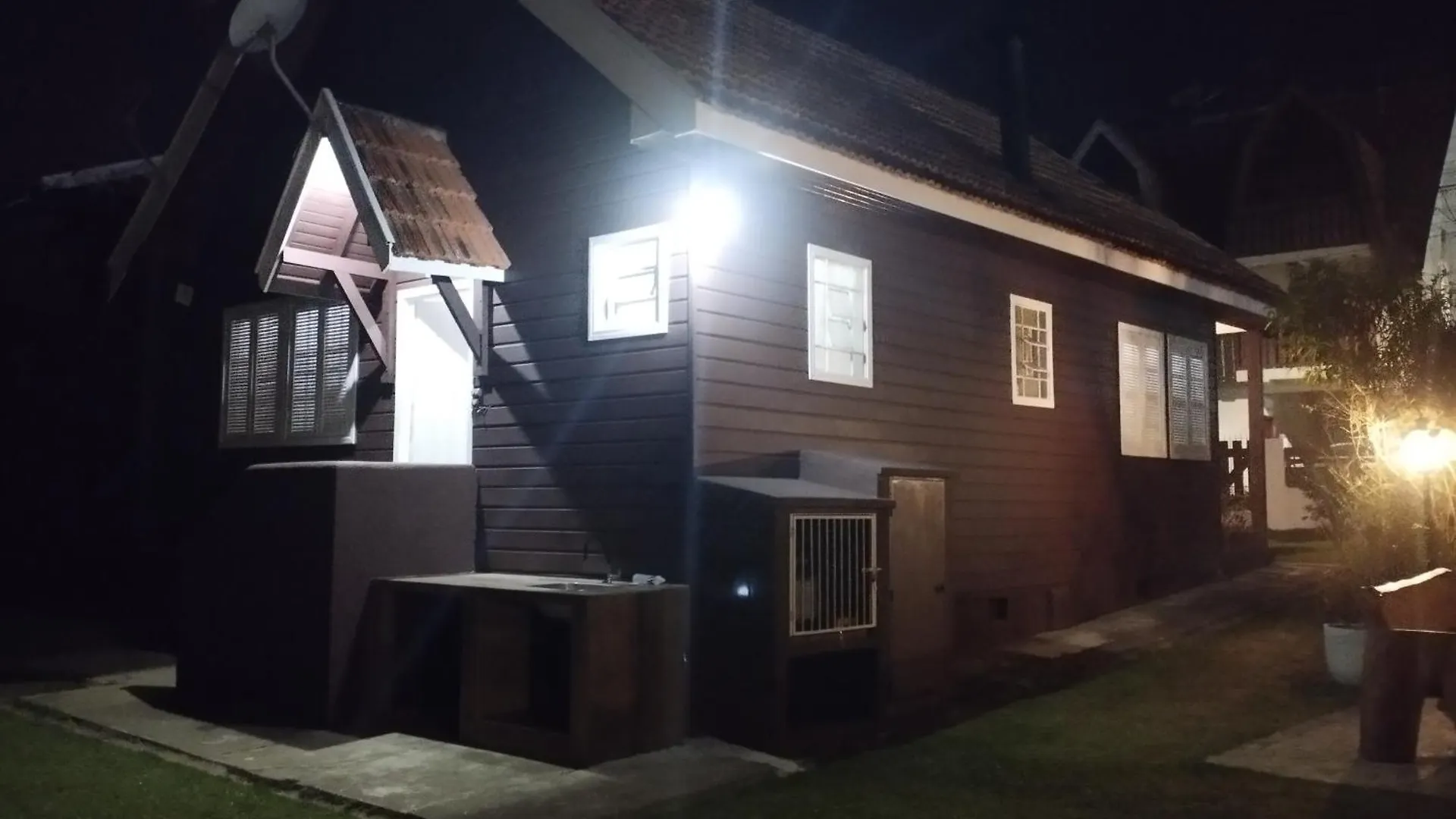 Chale De Madeira Holiday home Campos do Jordao