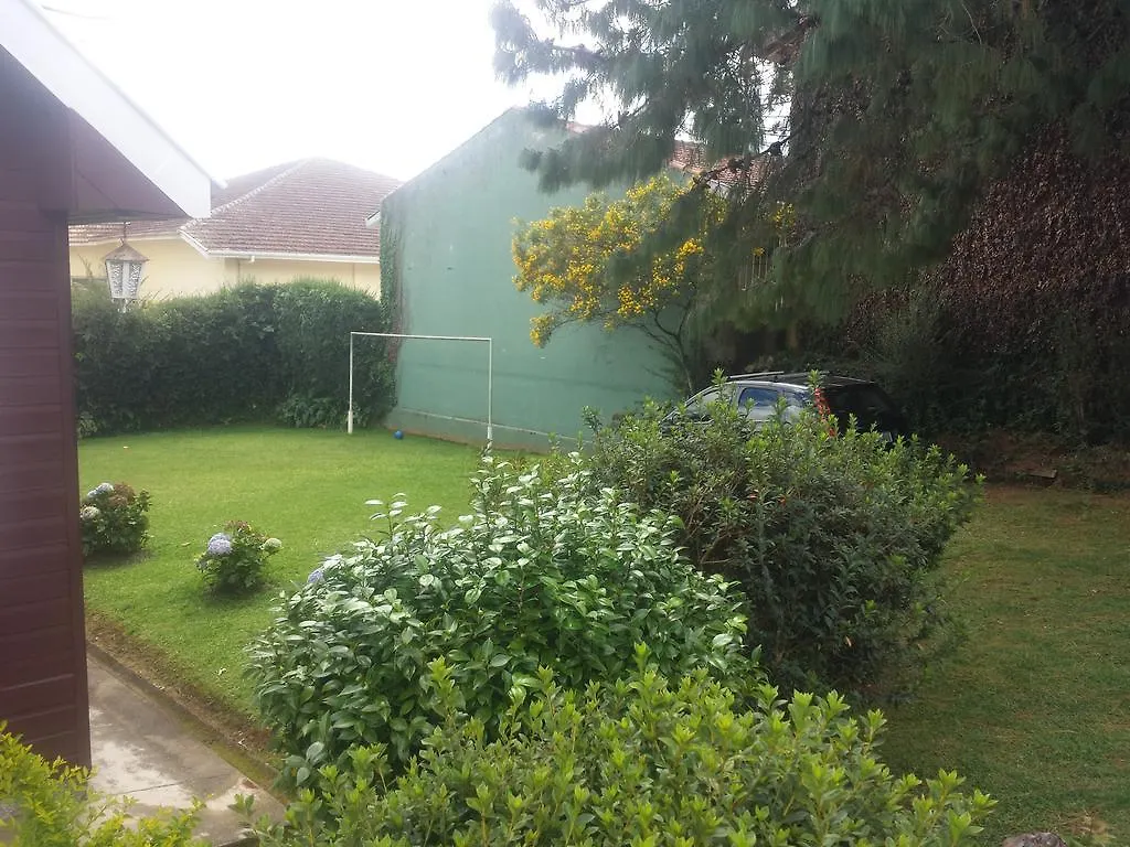 Chale De Madeira Holiday home Campos do Jordao 0*,