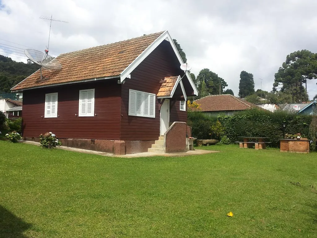 Chale De Madeira Holiday home Campos do Jordao